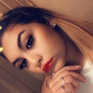 Meet your Posher, Savannah